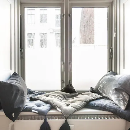 Studio Apartment At Nyhavn In A Quiet Area Apartment