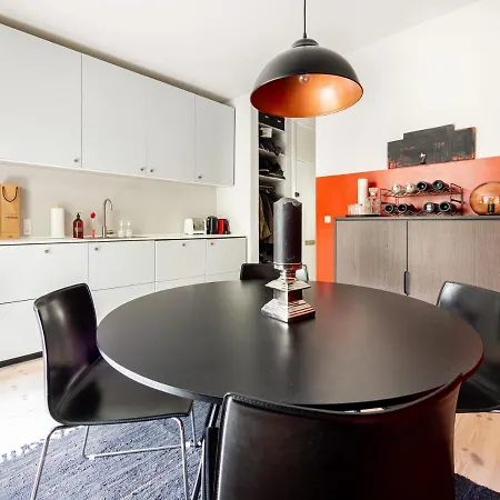 Studio Apartment At Nyhavn In A Quiet Area *